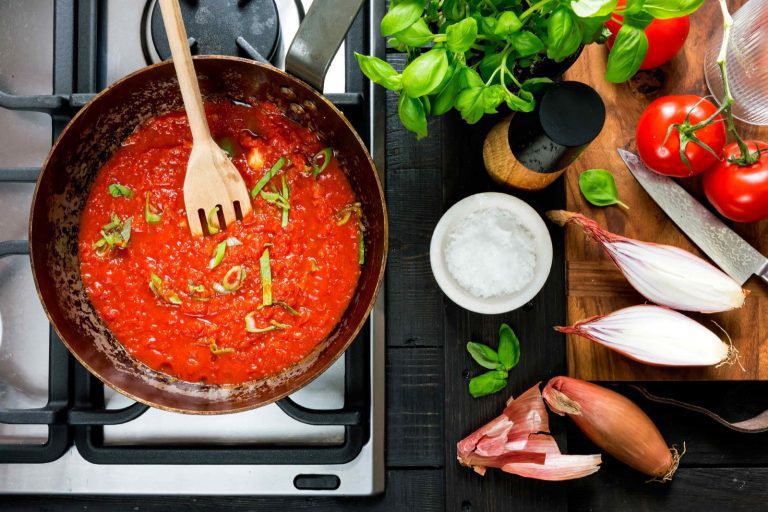 Tomatsås till pizza och pasta