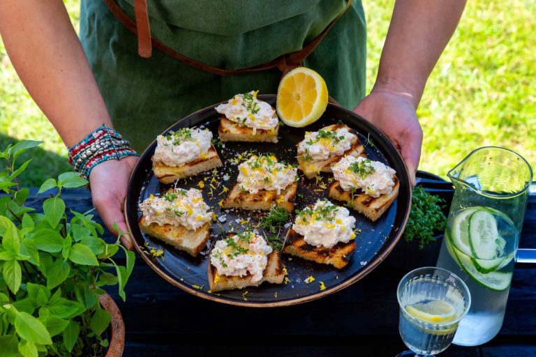 Grillat bröd med räkröra