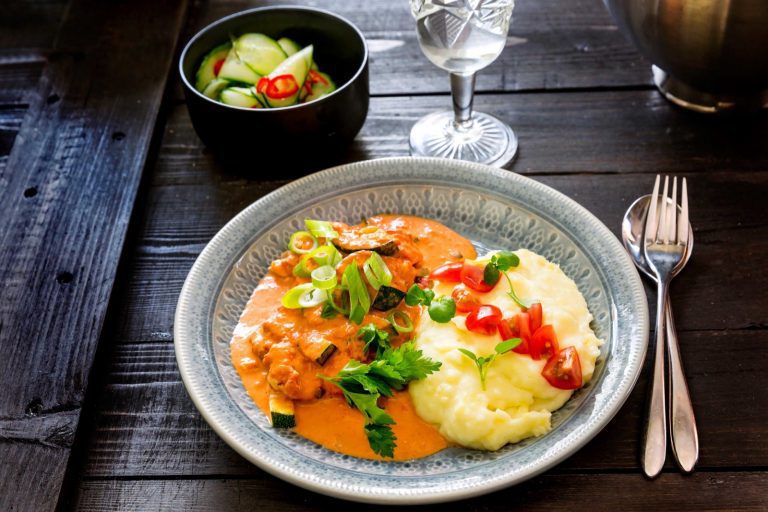 Halloumi Stroganoff