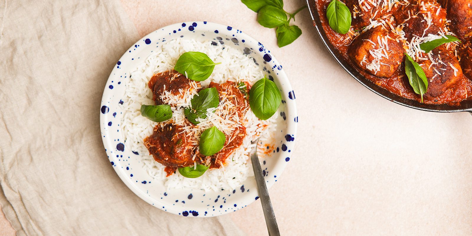 Italienska kycklingköttbullar med parmesan