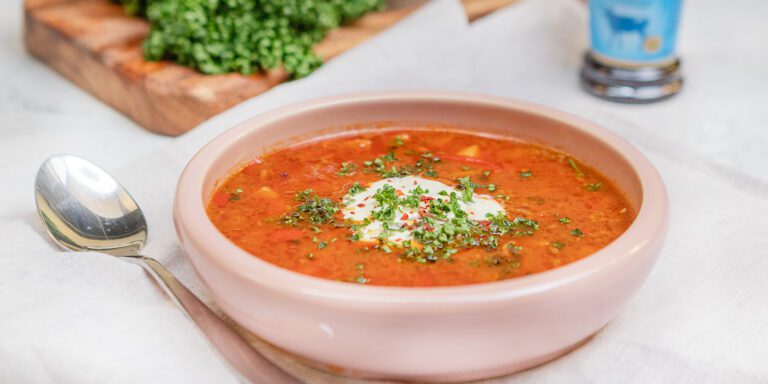 Snabb gulaschsoppa med högrevsfärs